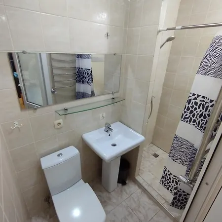 домик около моря *