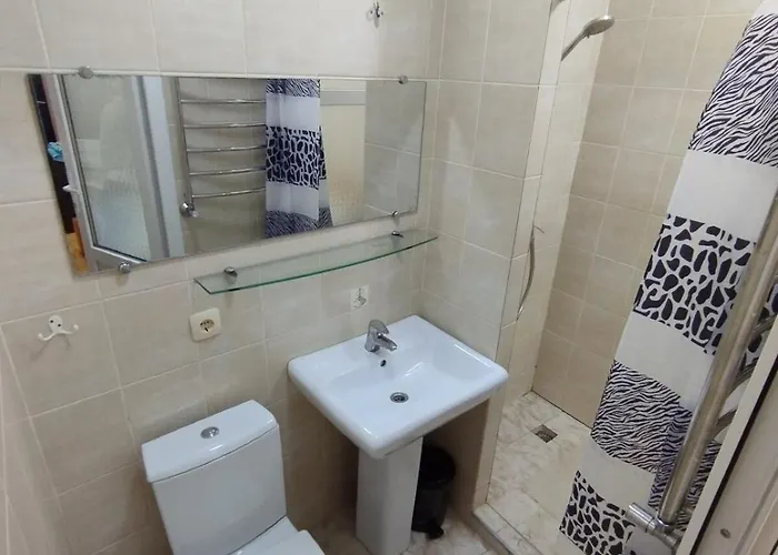 домик около моря *